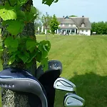 Golfcentrum Schloss Karnitz Ruegen فندق Garz (Rugen)