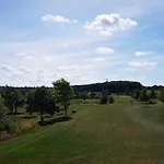 Golfcentrum Schloss Karnitz Ruegen Garz (Rugen)