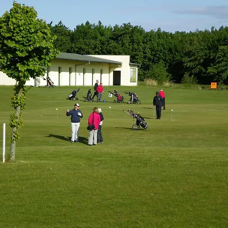 Golfcentrum Schloss Karnitz Rügen 2* Garz (Rugen)