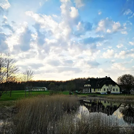 Golfcentrum Schloss Karnitz Ruegen 2*